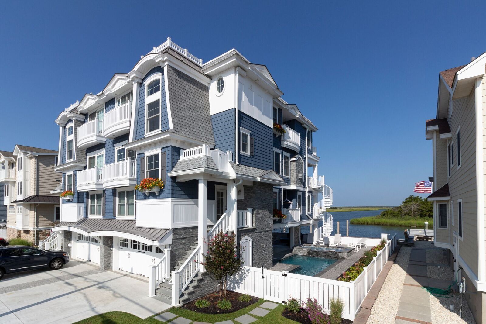 Victory Sunset - Bayfront - Heated Pool  - 6br/4 stop elevator 