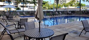 Outdoor pool - NEAR BEACH APARTMENT AND ENVIRONMENTAL RESERVATION (rio de janeiro)