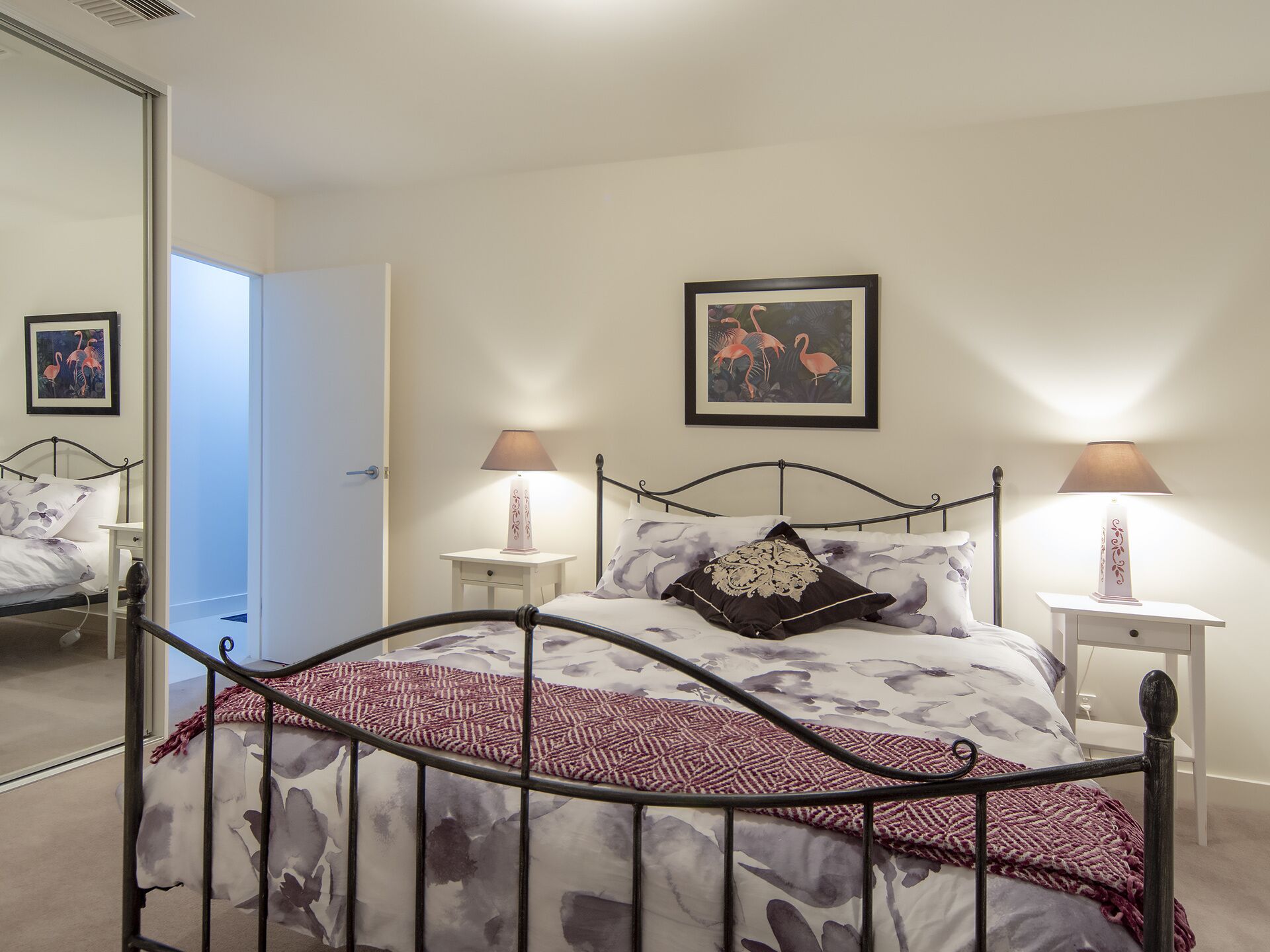 Spectacular Esplanade 4BR Contemporary with Views\n — image 10