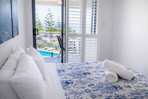 2 bedrooms, iron/ironing board, Internet, bed sheets
