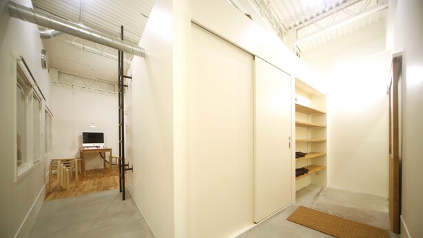 Interior entrance - Hammock Theater (Osaka)