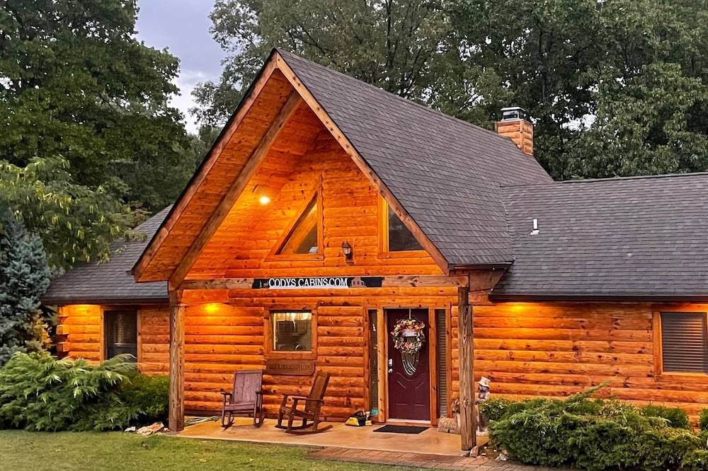Timber Mountain Lodge ~ 3 bed/2 bath