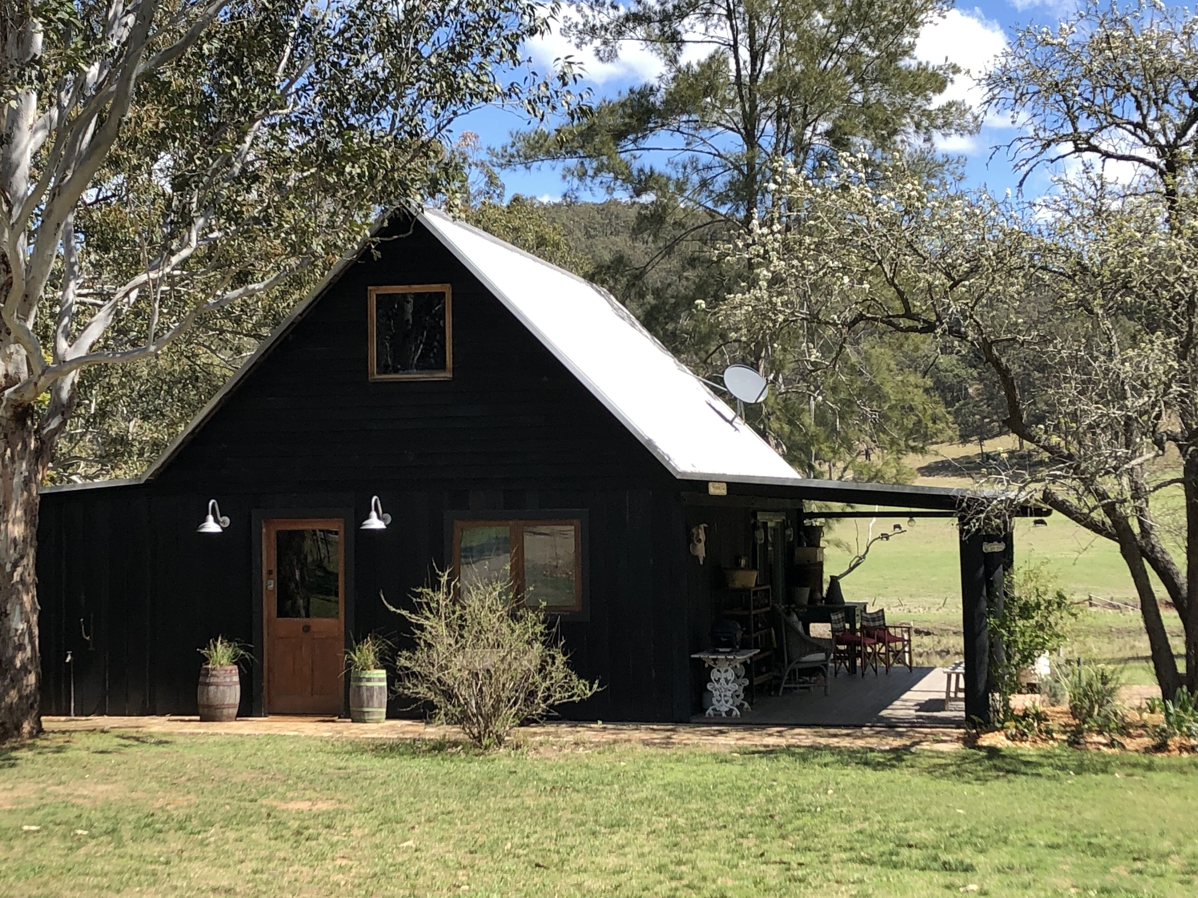 Beautiful cabin for a couple. — image 18