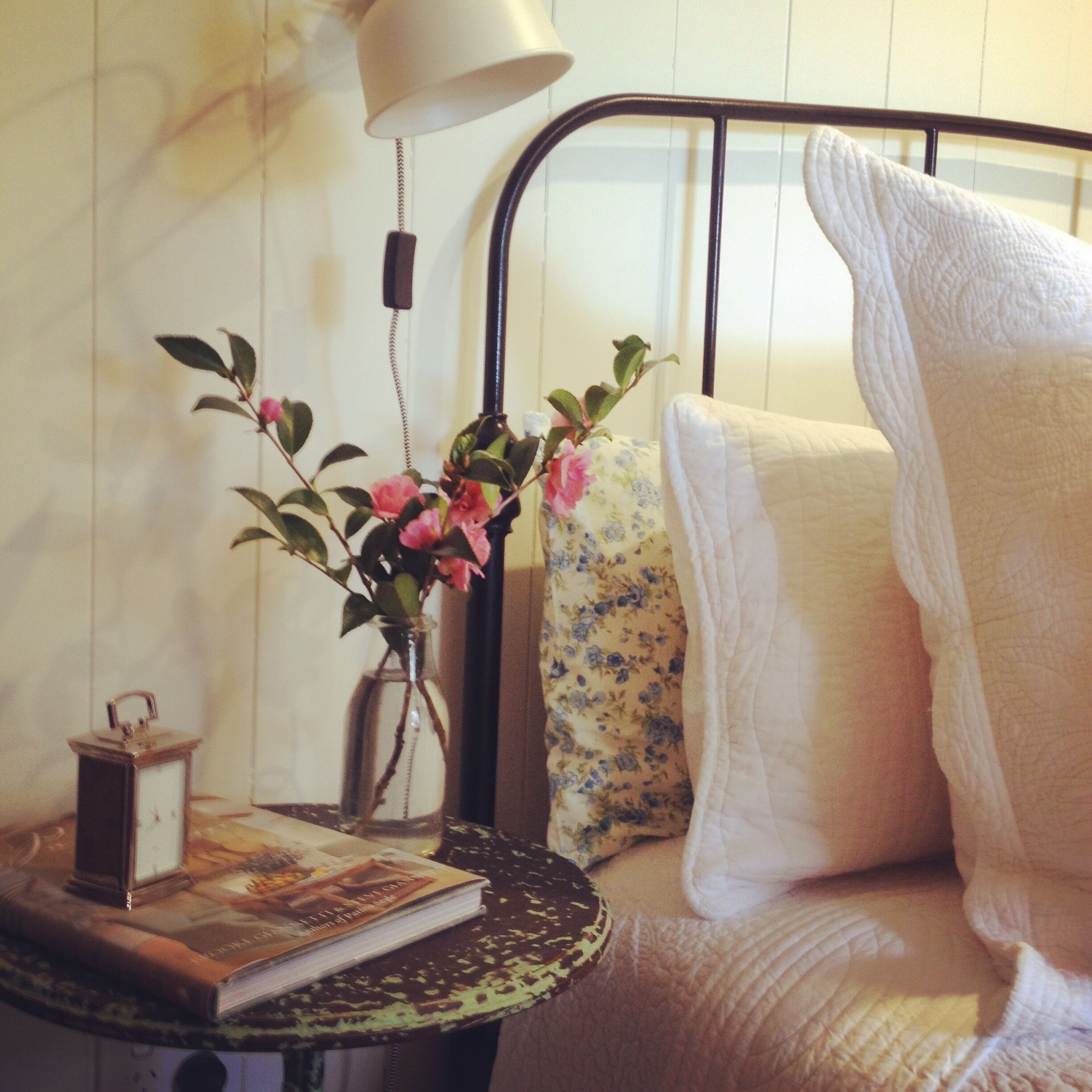 Beautiful cabin for a couple. — image 9