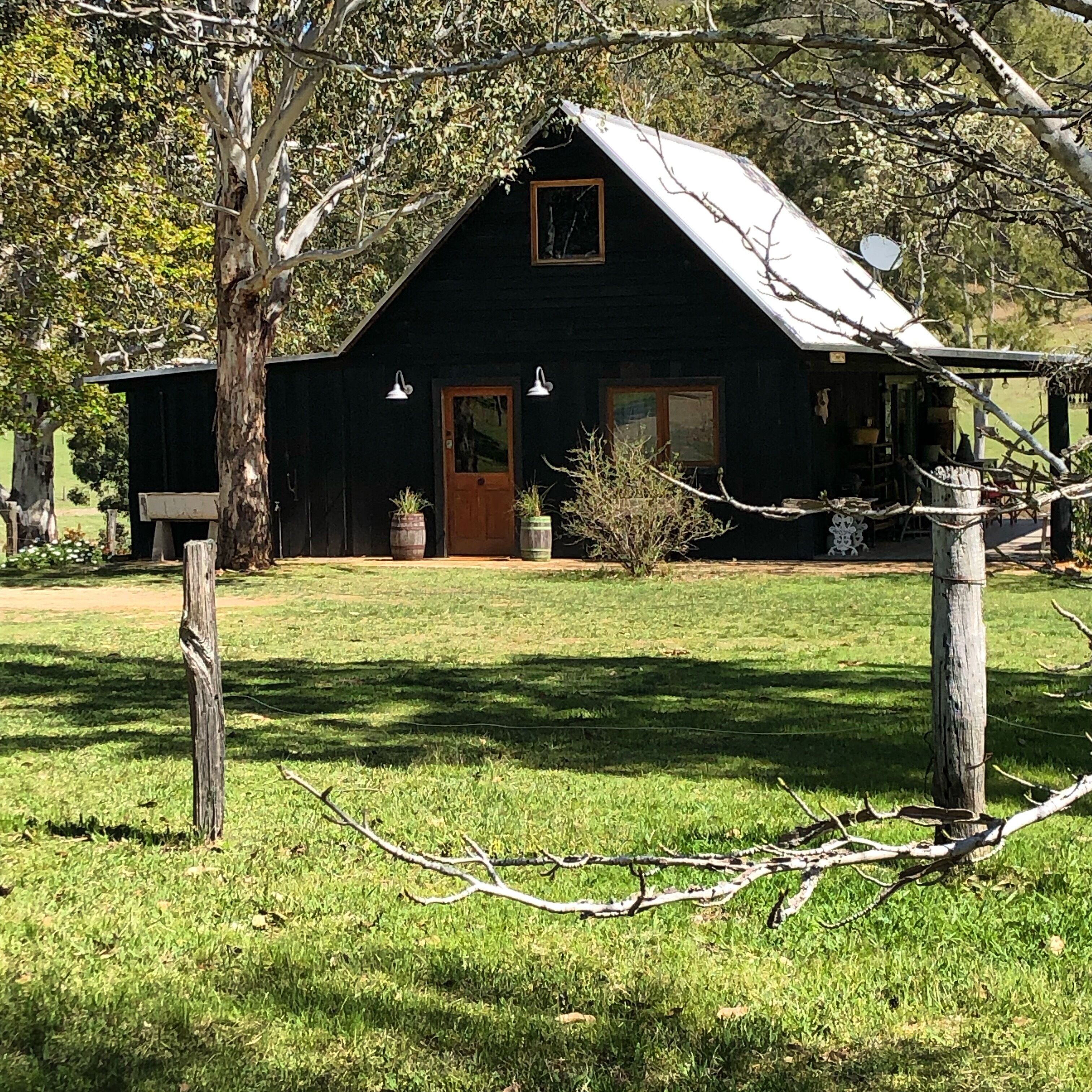 Beautiful cabin for a couple. — image 2
