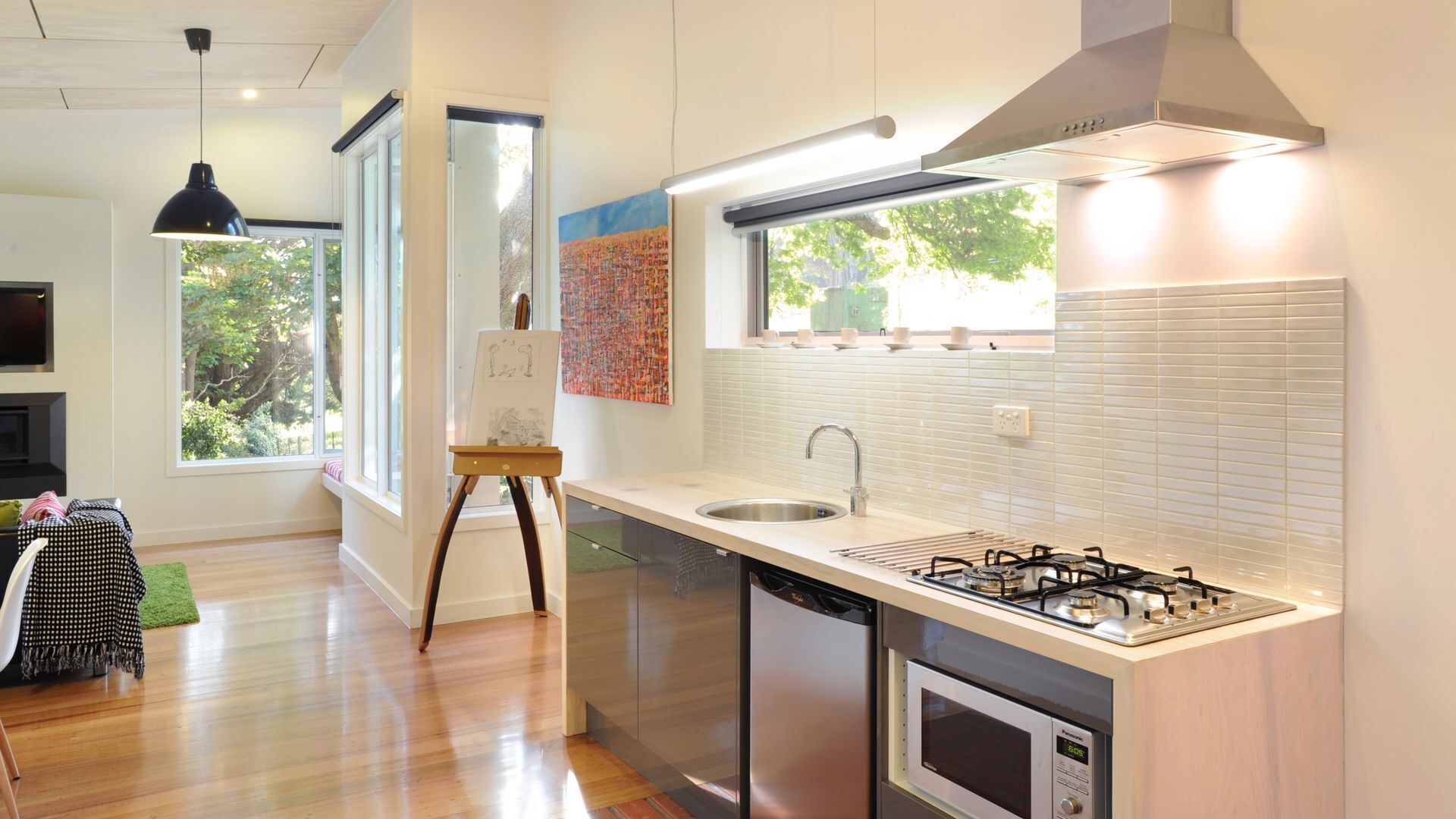 The Gallery B&B Olinda luxury cottage