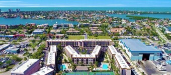 Great Unit On Marco River