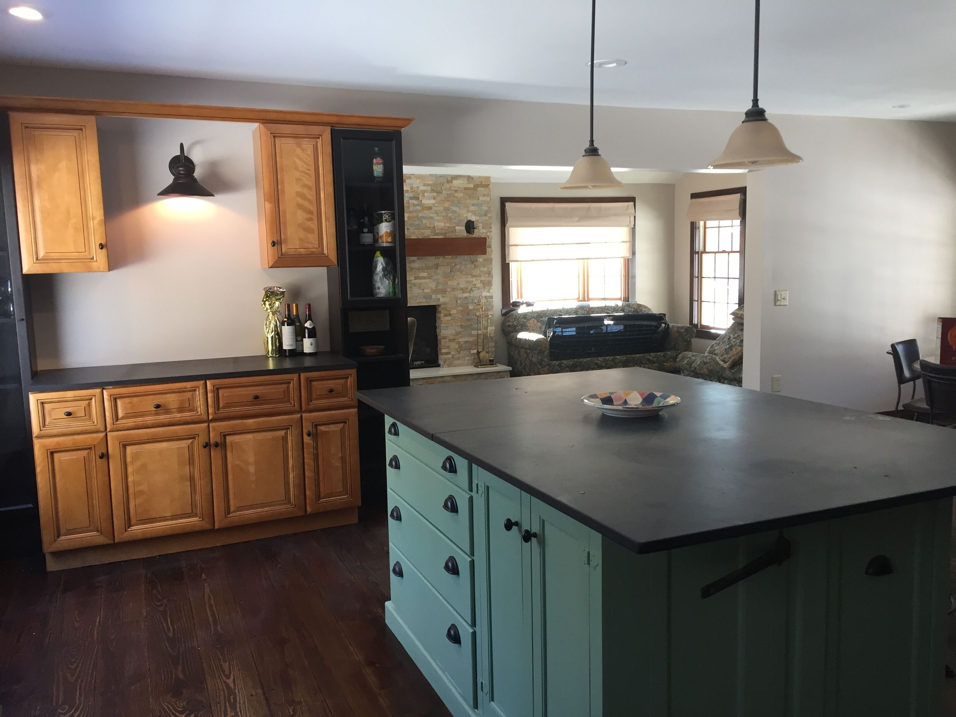 Beautiful  Farm House Near Family Ski Mountains And Other Fun Winter Activities