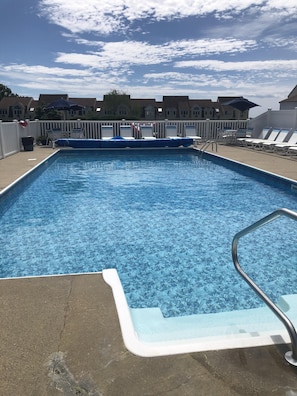 heated outdoor Pool