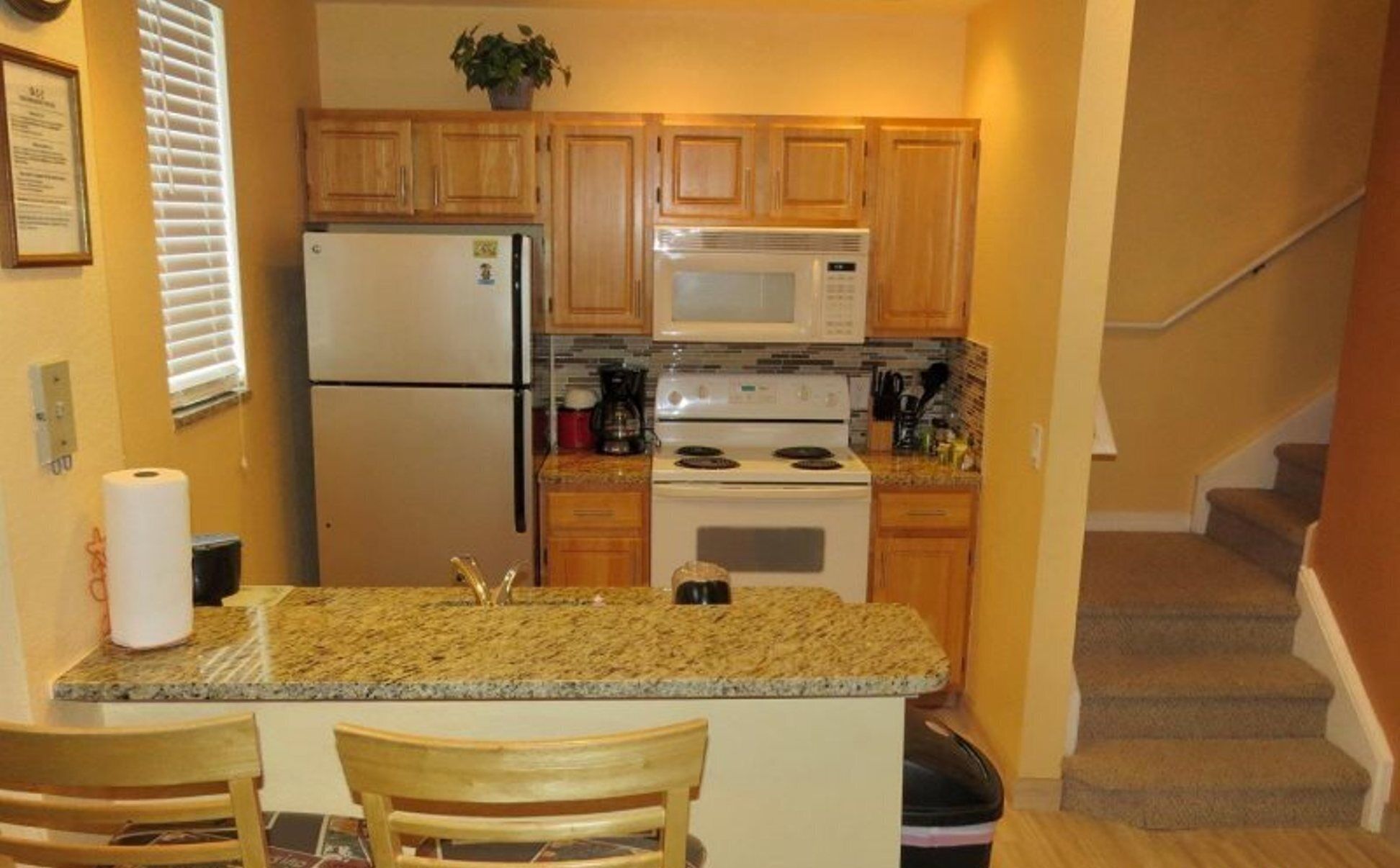 fully equipped kitchen
