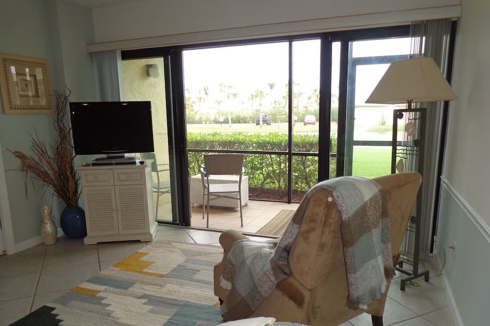 Hutchinson Island Condo