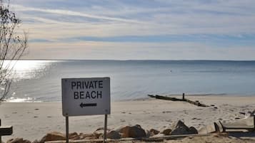 Beach nearby, beach towels