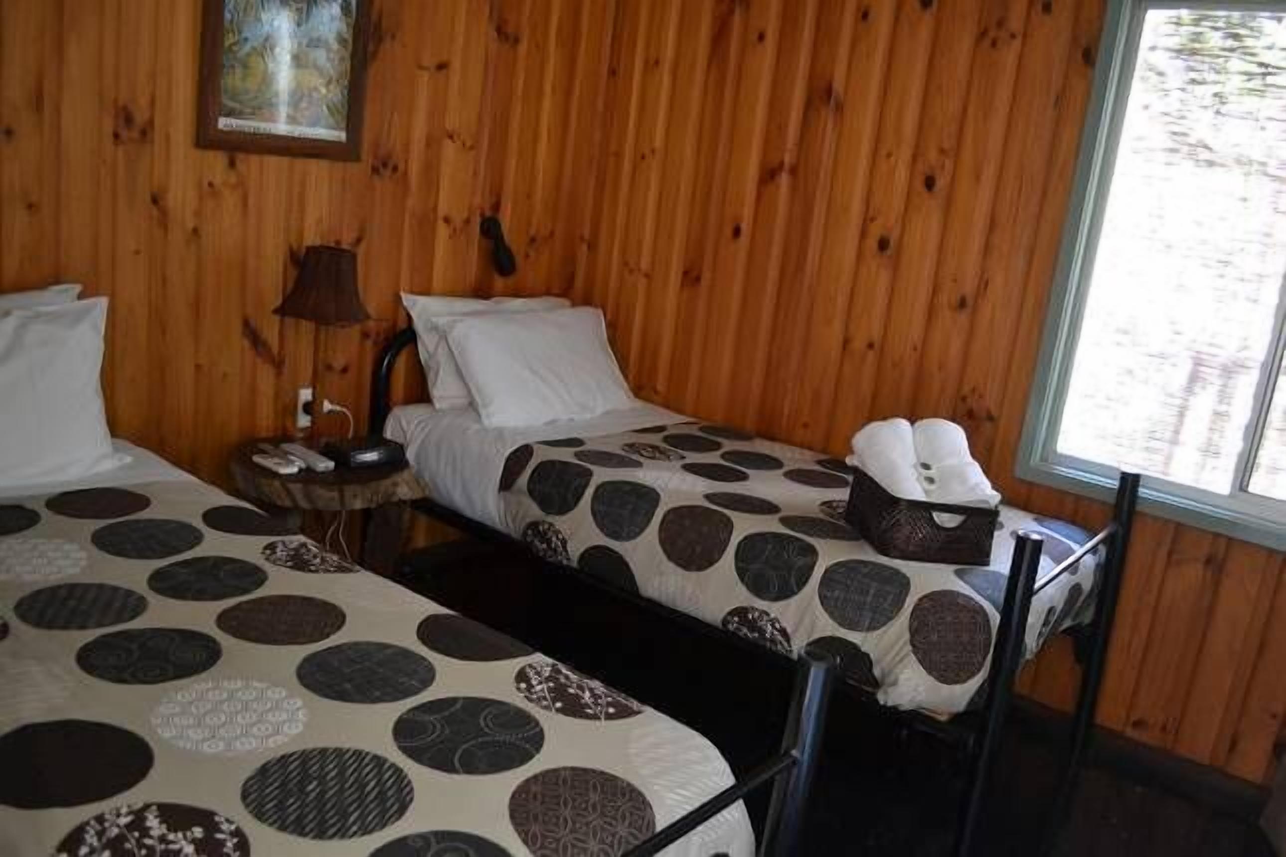 Swampy's Holiday House