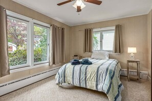 3 Schlafzimmer, Bügeleisen/Bügelbrett, Reisekinderbett, kostenloses WLAN