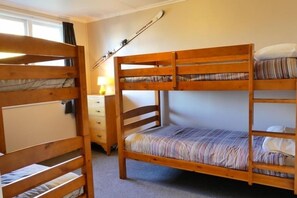 3 chambres, accès Internet, draps fournis