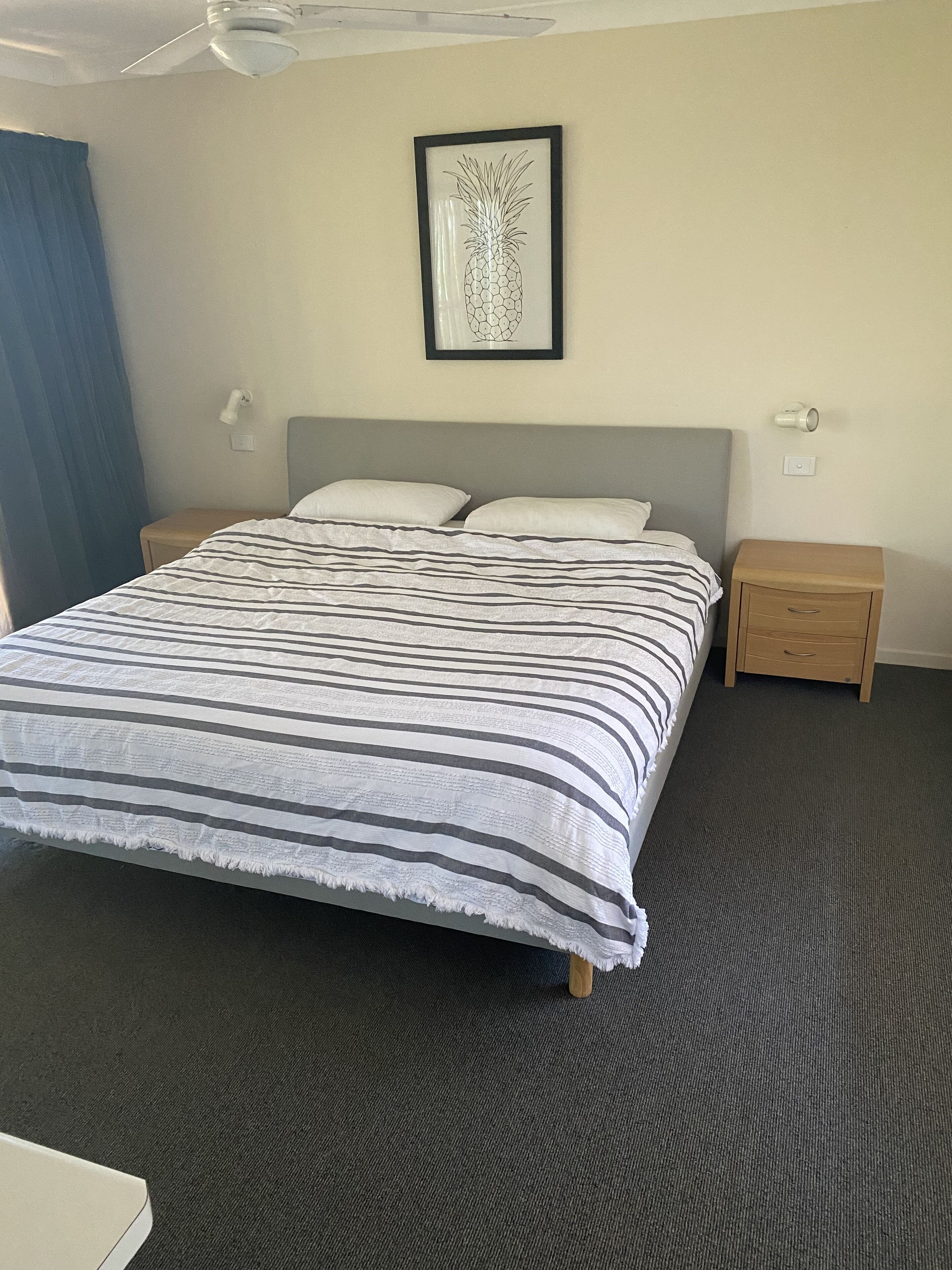 Tangalooma House Moreton Island - Airconditioned and WIFI — image 12