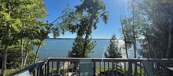 Sunkissed Cottage, Presque Isle MI