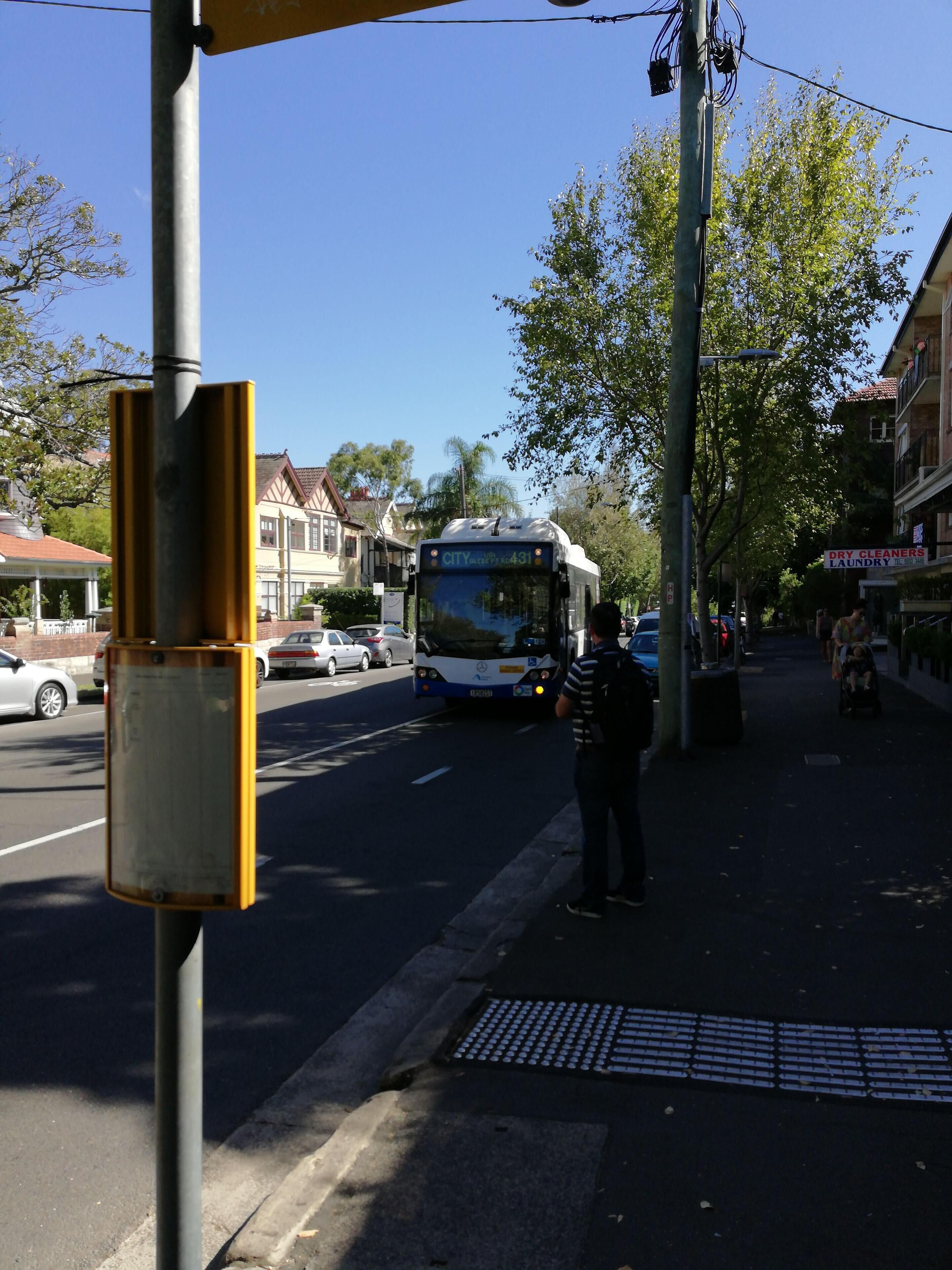 Blackwattle Bay Apartment — image 29