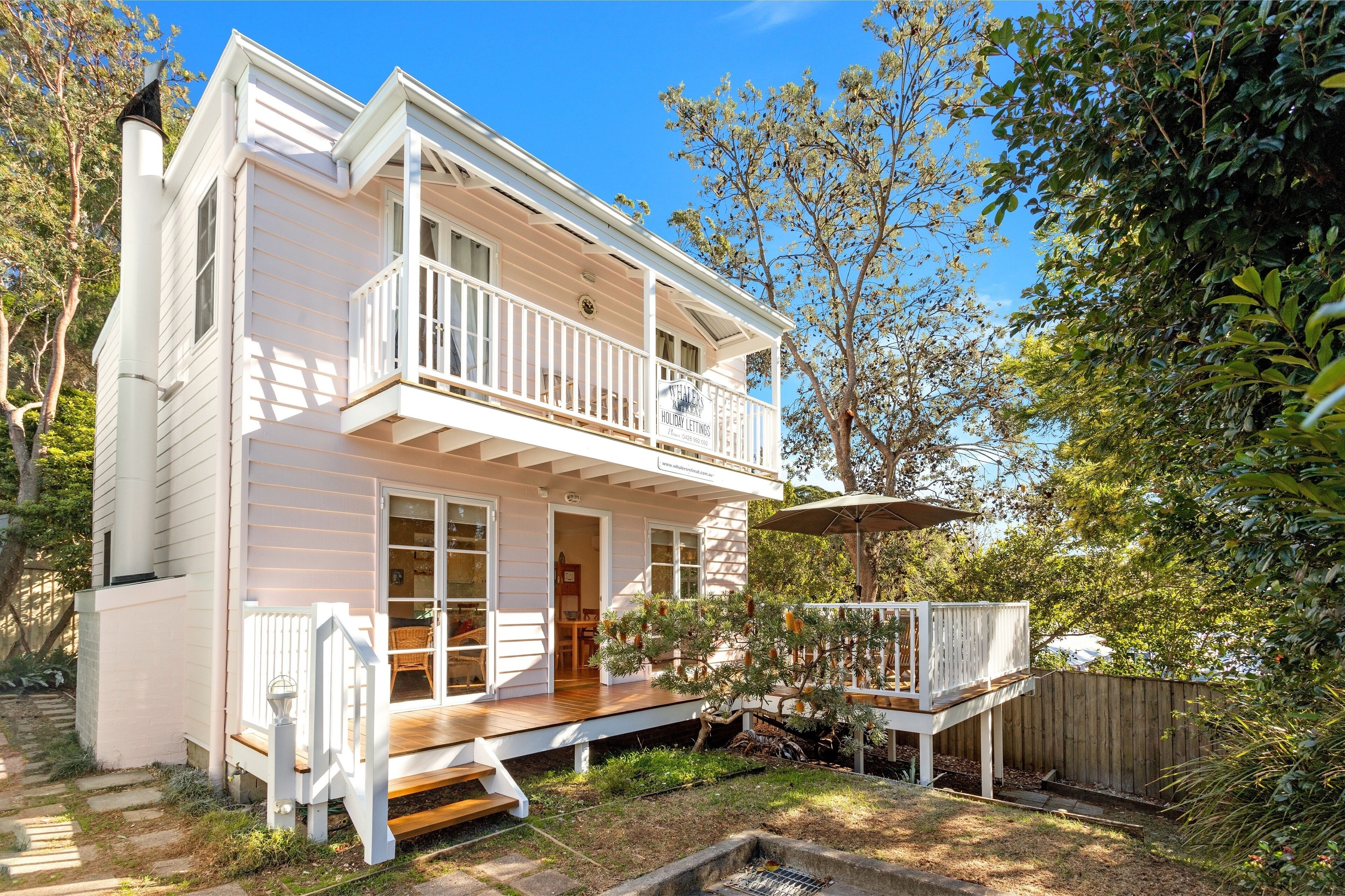 HYAMS BEACH - WHALERS RETREAT