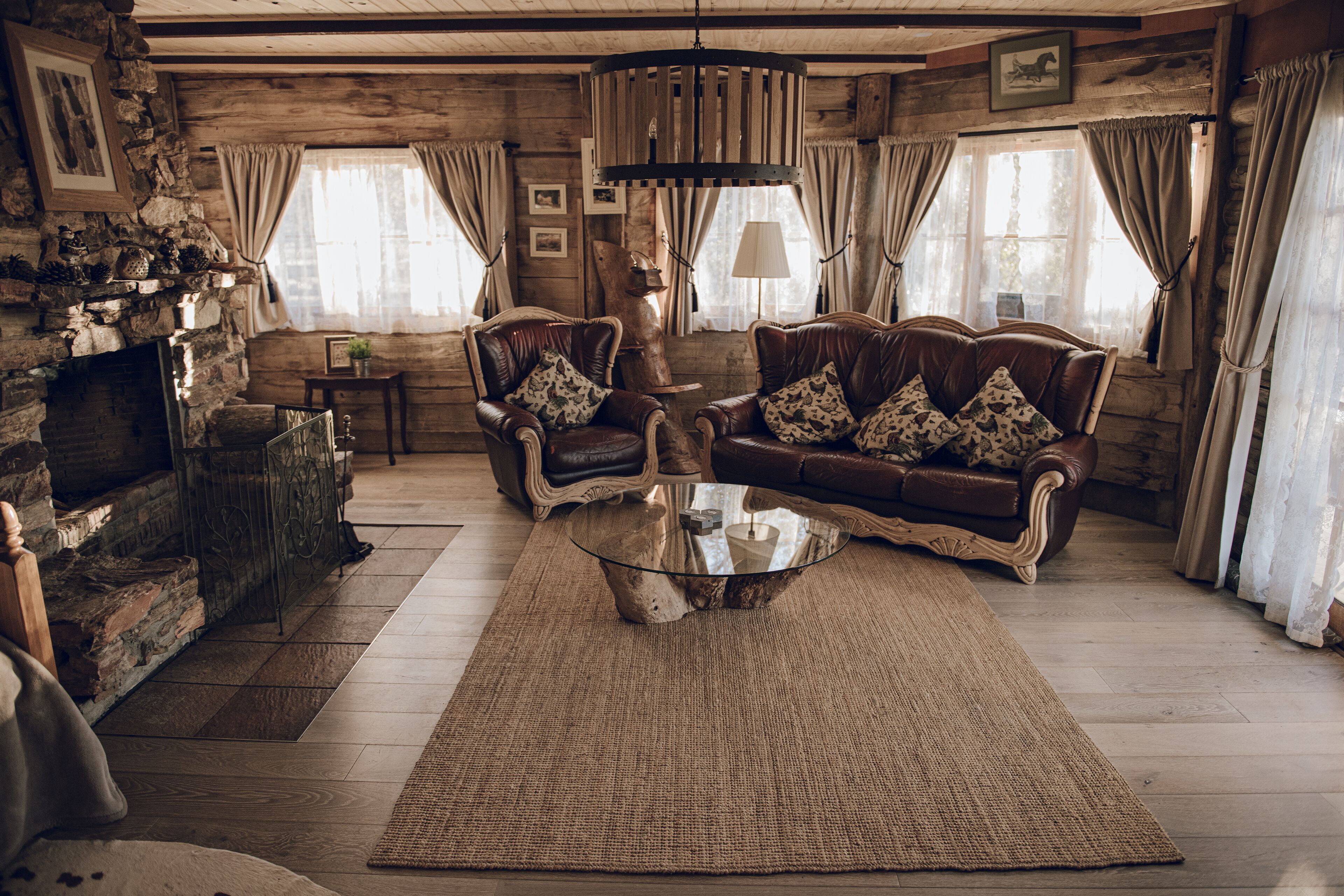 Kallarroo cottages in the snowy mountains