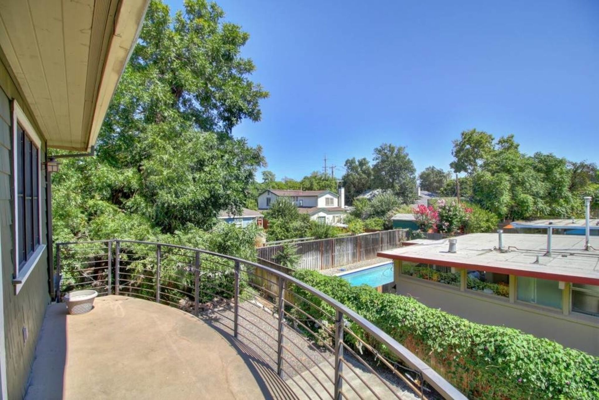 Carriage House in Downtown Davis