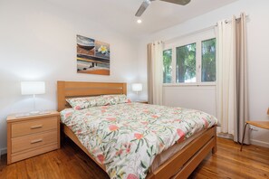 4 bedrooms, iron/ironing board, travel crib, free WiFi