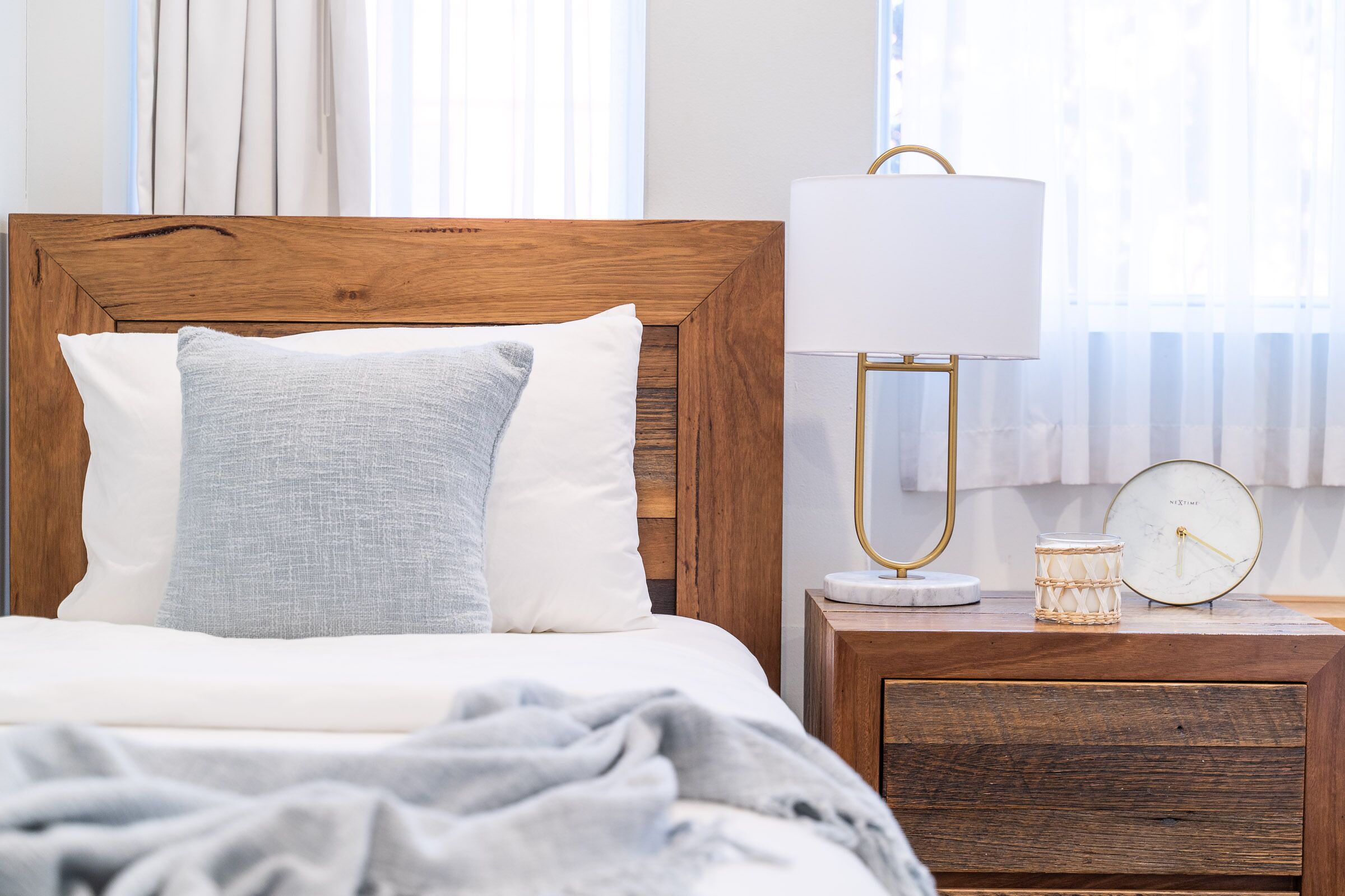 Bondi Breeze Apartment — image 10