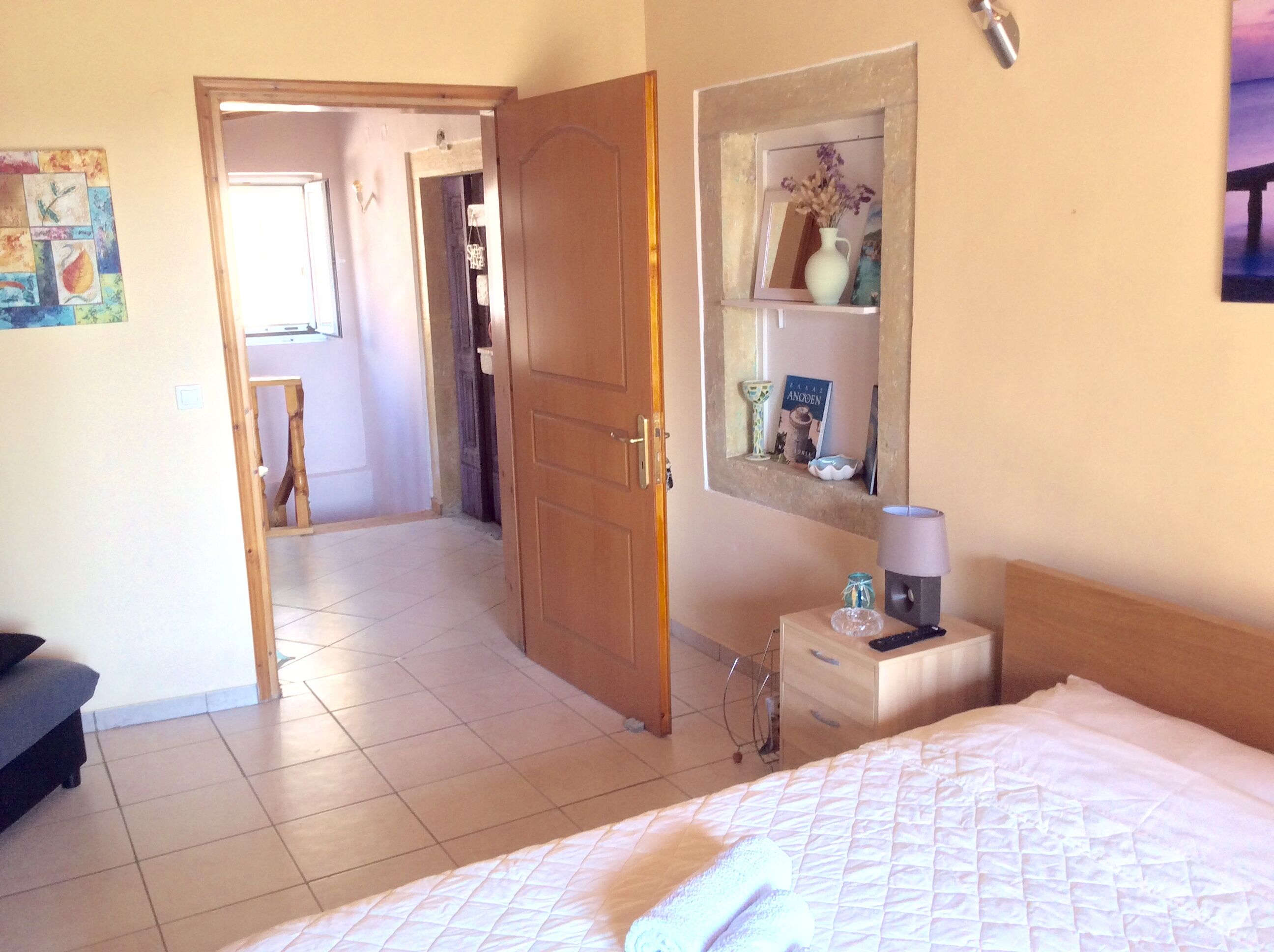 2 dormitorios, tabla de planchar con plancha, Internet y ropa de cama