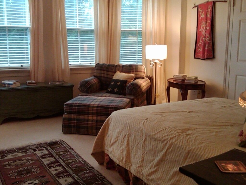 'Village View'- Elegant, Comfortable, Historic Home in Downtown Lenox