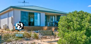 Exterior - 416 Seven Mile Rd, Noonameena via Meningie - Absolute Waterfront Views + Kayaks (Noonameena)