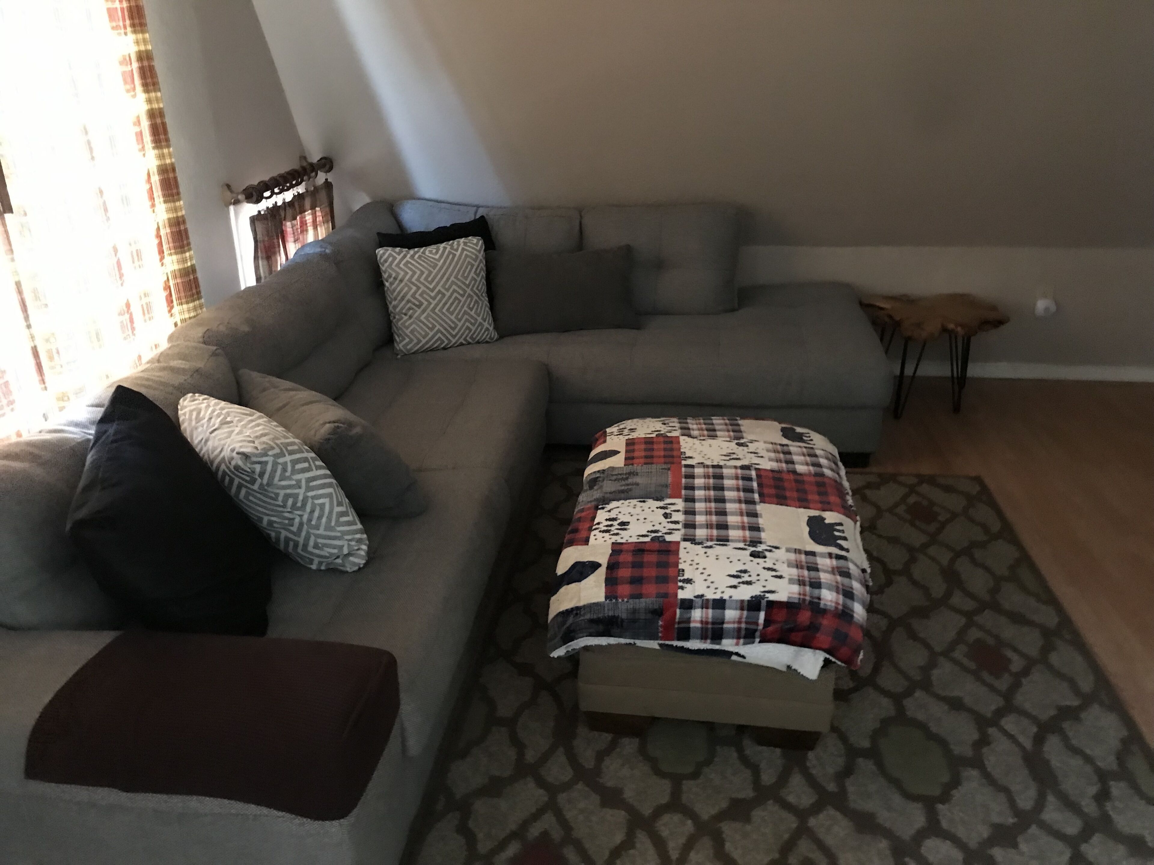 Beautiful unique A-frame cabin, pet friendly, EV car charger