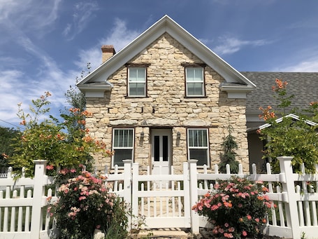 Exterior. Manti Cottage, Historic Pioneer Home