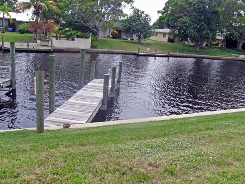 3-bedroom condo near beaches with water views