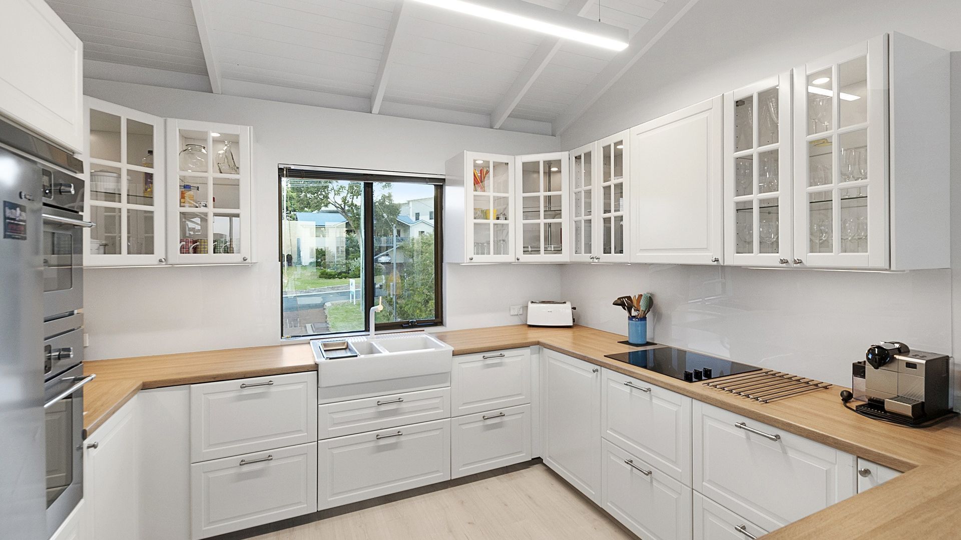 Old Dunsborough Beach House — image 8