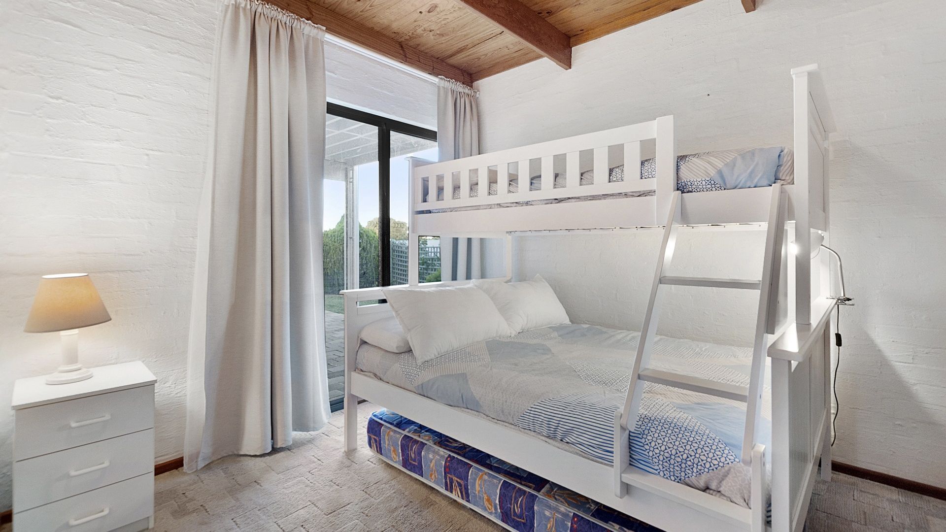 Old Dunsborough Beach House — image 14