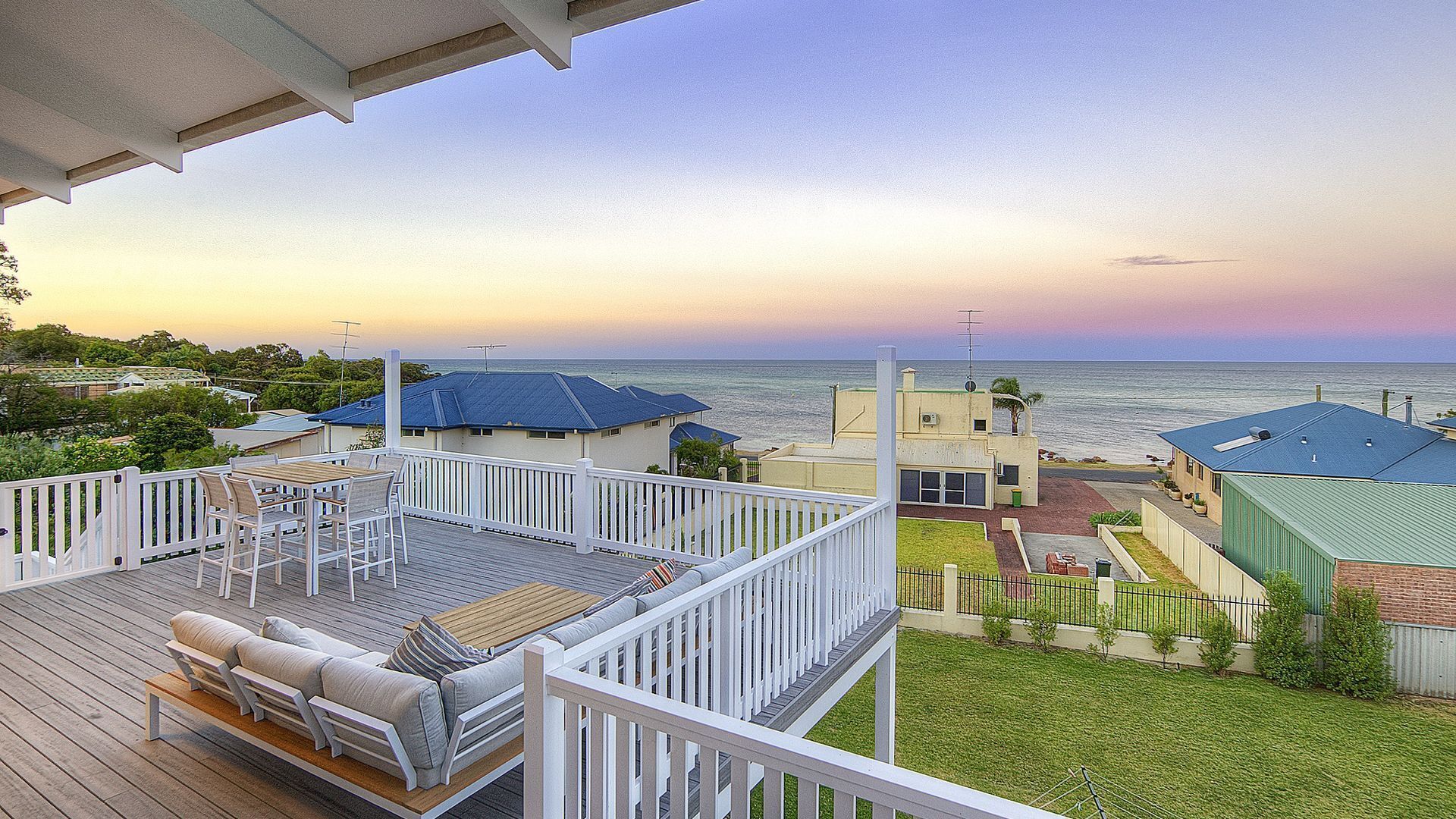 Old Dunsborough Beach House — image 4