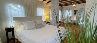 Une authentique petite maison rustique et luxueuse dans la vieille ville