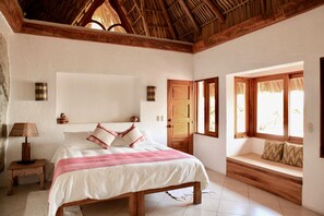 3 室のベッドルーム、セーフティボックス (室内)、アイロン / アイロン台、WiFi (無料)