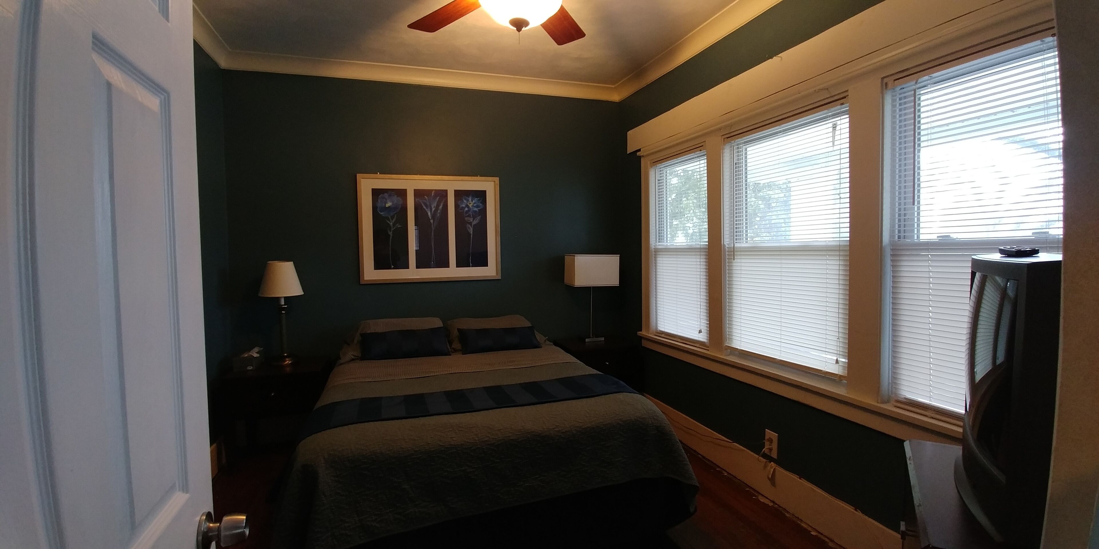 Relax at the Lakeview Beach this summer!