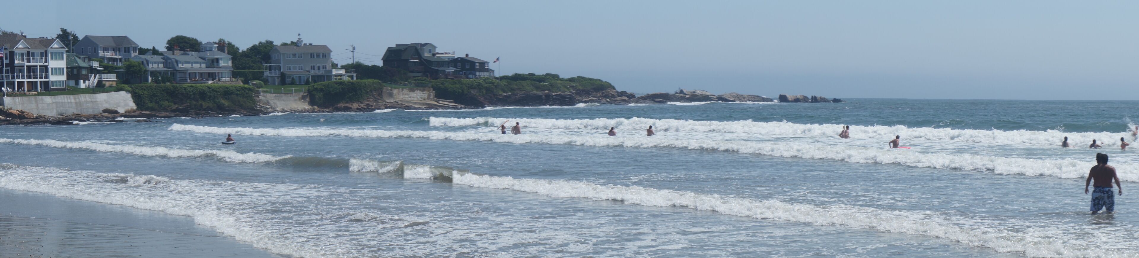 Plage à proximité, chaises longues