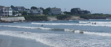 Beach nearby, sun-loungers