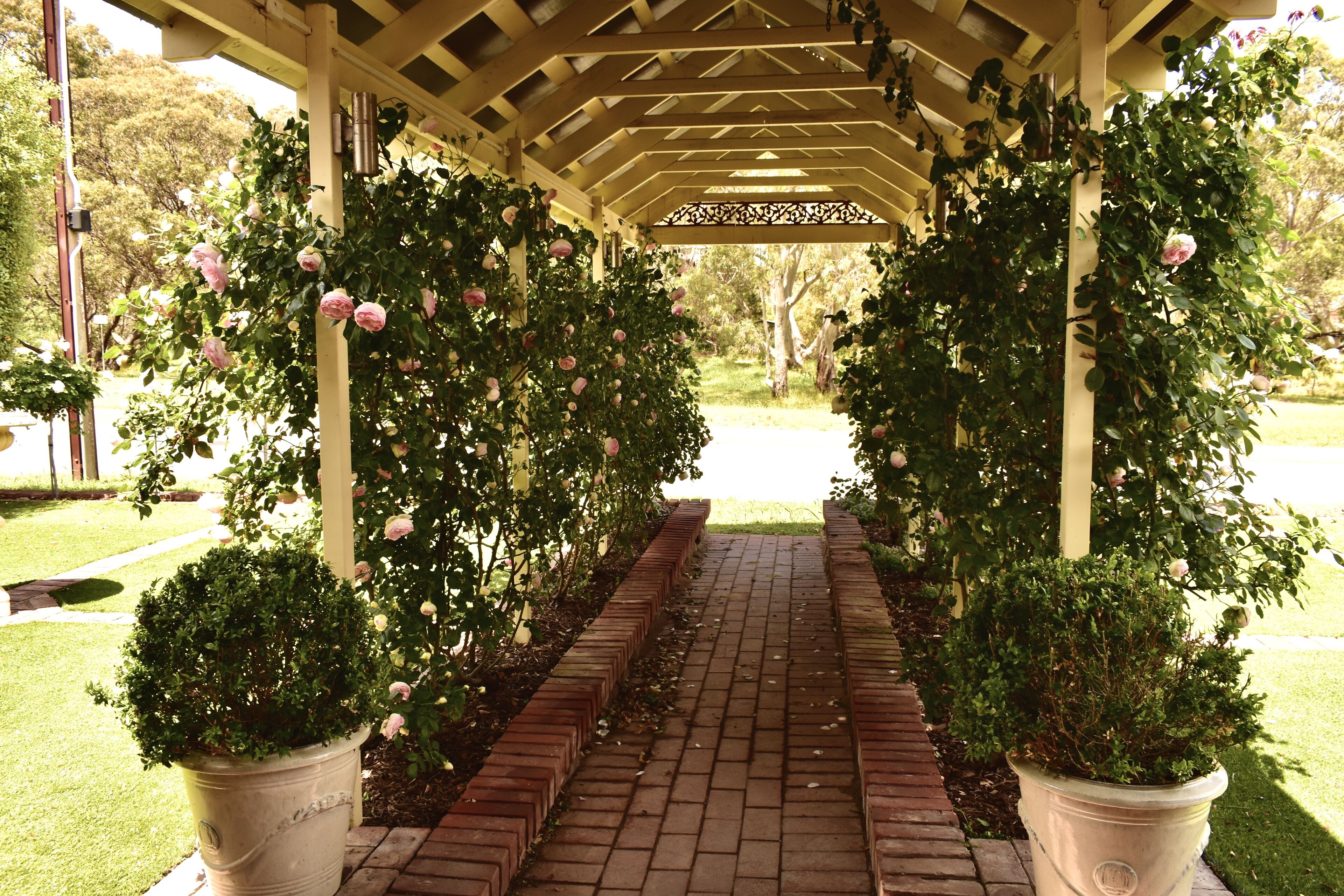 LE JARDIN DE FLEURS COTTAGE — image 21