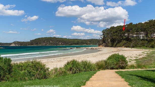 A coastal pathway leading to Denhams Beach with a clear view of the beach and ocean. - Windarra on Denhams Unit Three (Denhams Beach)