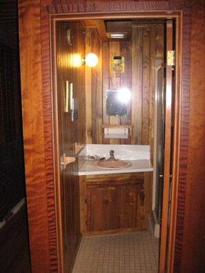 Interior - Beautiful 2 story house on Smith River- Private Beach, Trails,& More! (Crescent City)