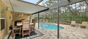 Beautiful Heated Pool with Nature Views on Corner Lot- Short Drive to Beaches