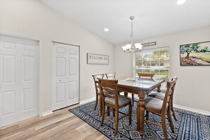 Dining - Beautiful Heated Pool with Nature Views on Corner Lot- Short Drive to Beaches (Palm Coast)
