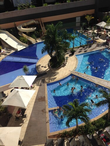 Luxurious apartment with a 5-star style water park near HOT PARK.