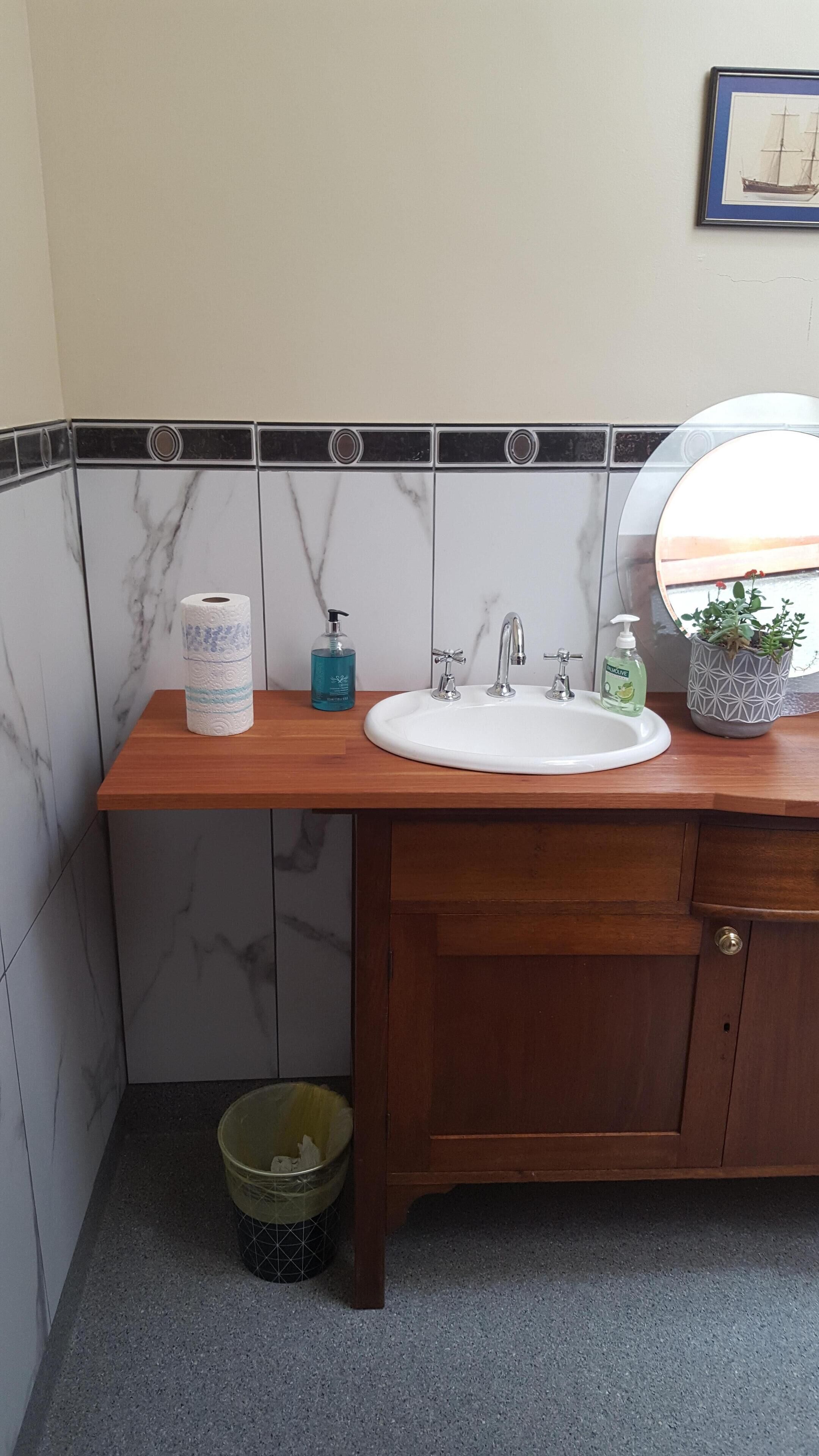 Boutique Home Hotel set at the crossroads to the grampians, GOR and the folkies