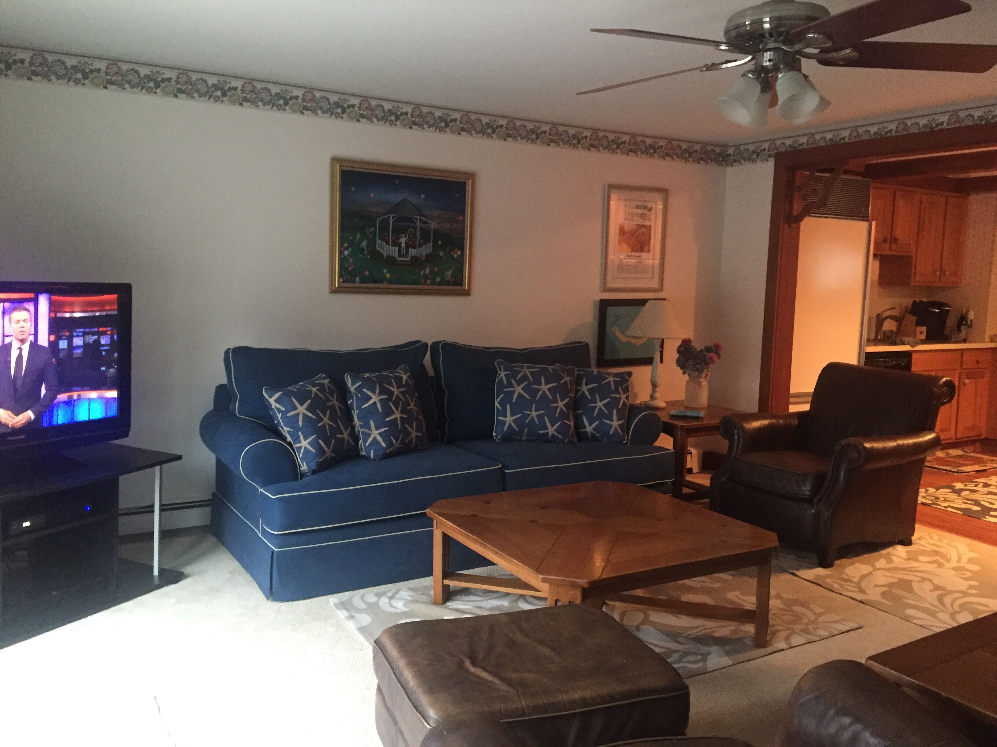 Beautiful Home In Chatham, MA. Private Pool. 2 Min Walk to Town, 8 to Beach! A/C