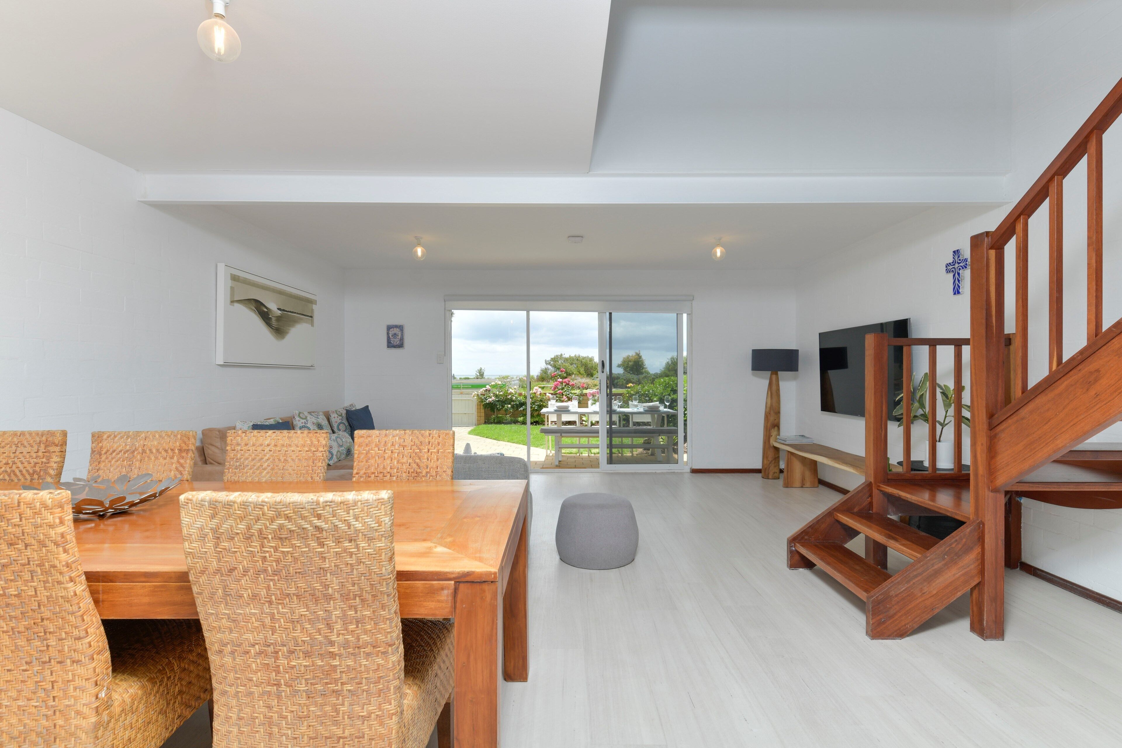 Sea Forever Beach House — image 10